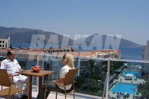 почивка в Emre Beach Hotel