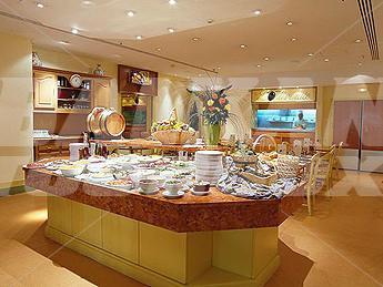 почивка в Mercure Euro Centre
