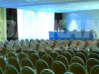 почивка в Mercure Euro Centre