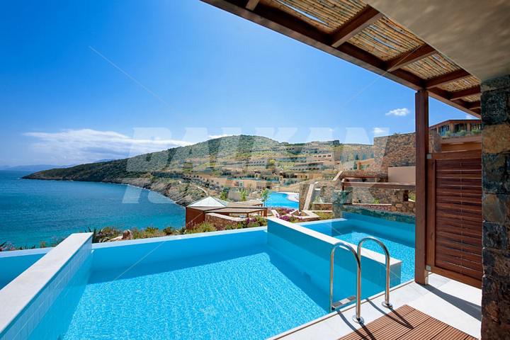 holiday in Daios Cove Luxury Resort and Villas
