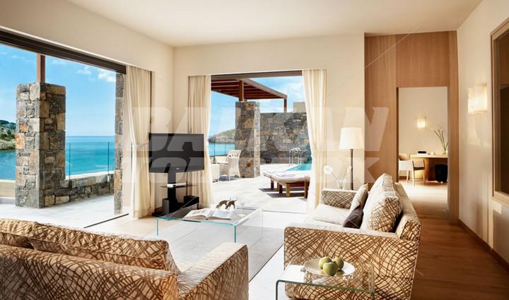 holiday in Daios Cove Luxury Resort and Villas