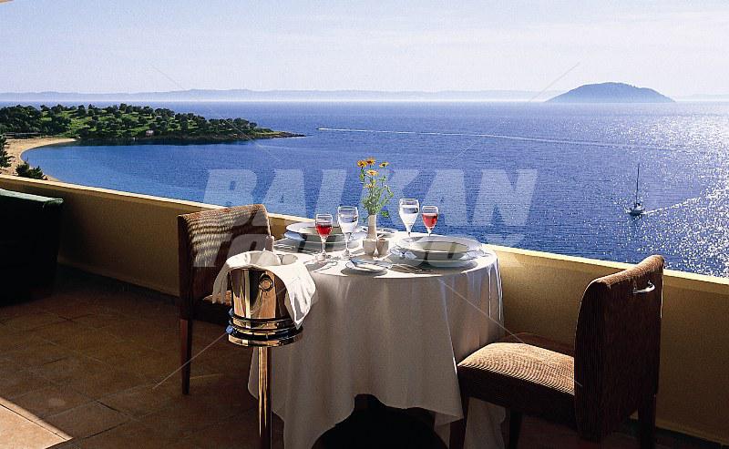 почивка в Meliton Porto Carras Thalasso and Spa