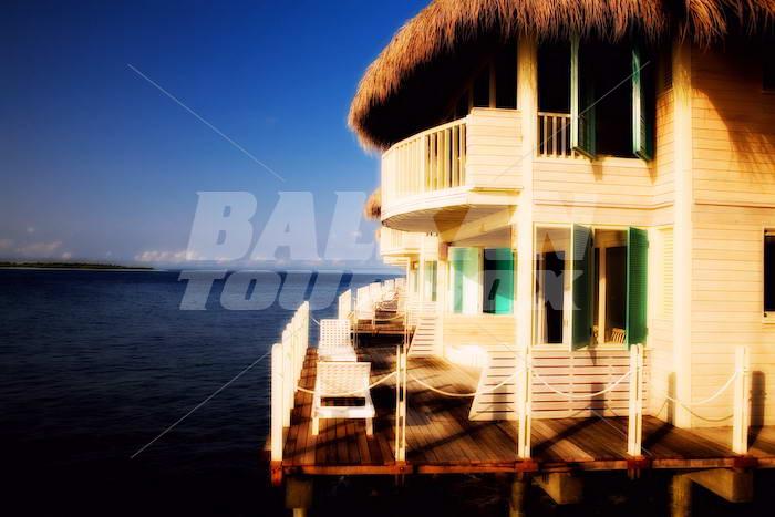 почивка в Alidhoo Island Resort