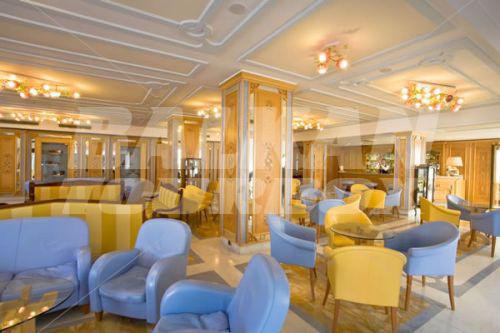 почивка в Grand Hotel Flora