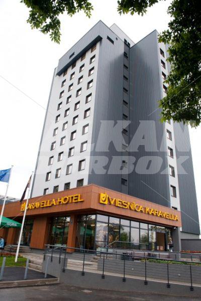 holiday in Karavella