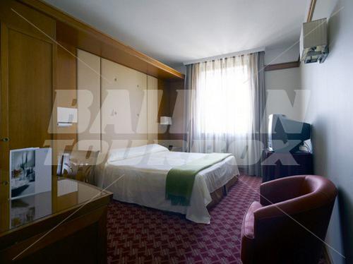 почивка в NH Cavalieri