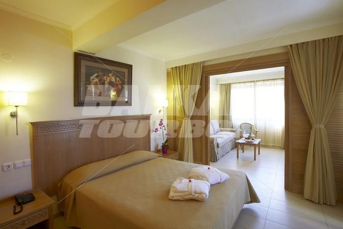 holiday in Atlantis Beach