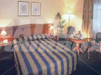 почивка в Holiday Inn Downtown