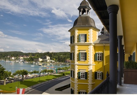 почивка в Schloss Velden