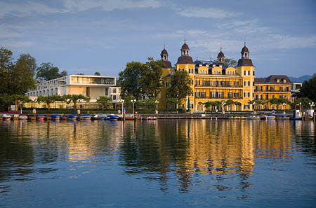 почивка в Schloss Velden