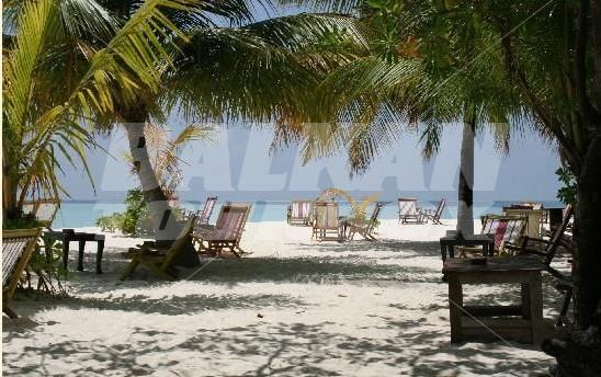 почивка в Vilamendhoo Island Resort
