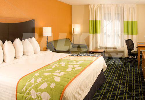 почивка в Fairfield Inn & Suites Orlando Lake Buena Vista in the Marriott Village