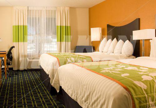 почивка в Fairfield Inn & Suites Orlando Lake Buena Vista in the Marriott Village