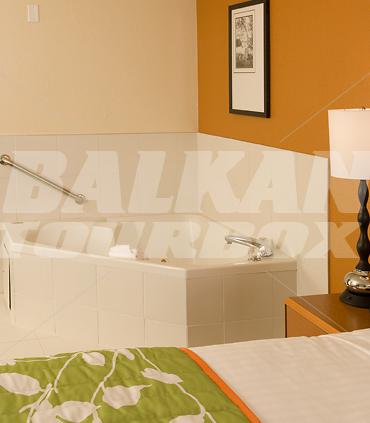 почивка в Fairfield Inn & Suites Orlando Lake Buena Vista in the Marriott Village
