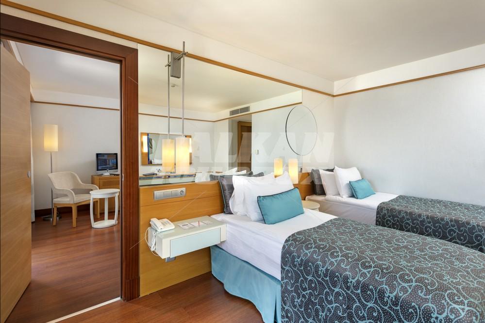 почивка в Kefaluka Resort