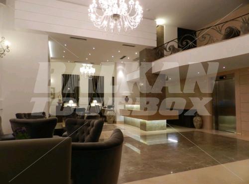 holiday in Boutique Kotoni