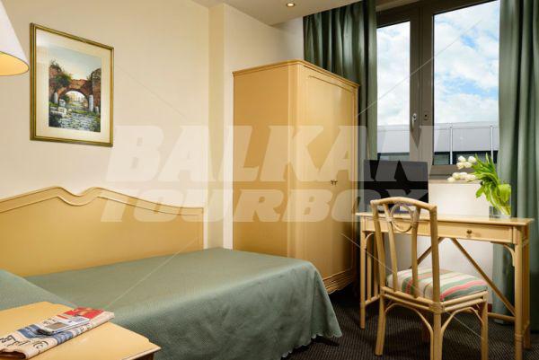 holiday in Hotel Commodore
