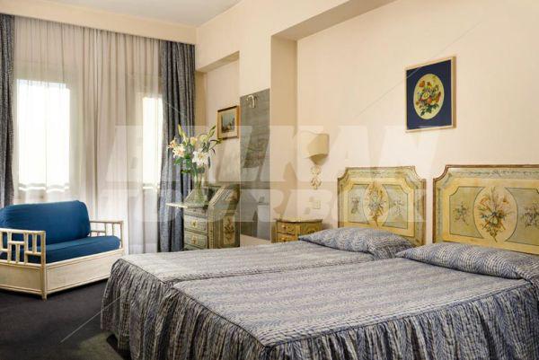 holiday in Hotel Commodore