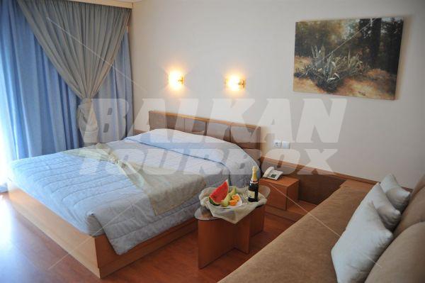 holiday in Palace Hotel Glyfada