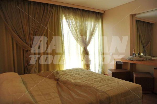 holiday in Palace Hotel Glyfada