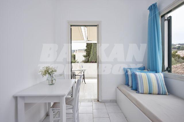 holiday in Spetses Retreat