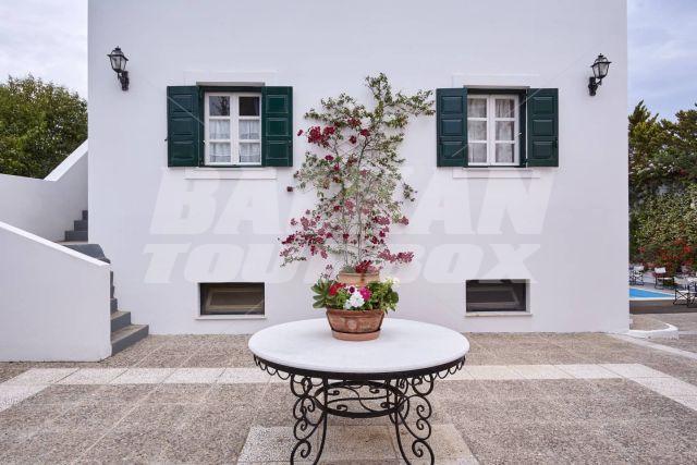 holiday in Spetses Retreat