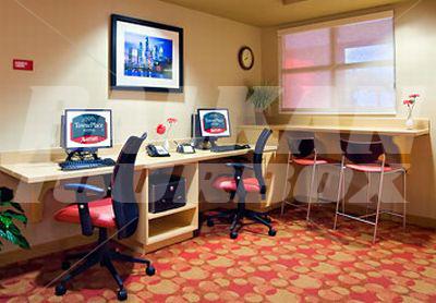 почивка в TownePlace Suites by Marriott Tampa Westshore/Airport