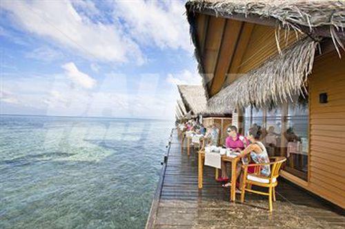 почивка в Adaaran Prestige Ocean Villas