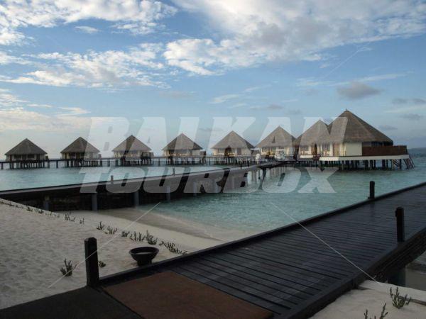 почивка в Adaaran Prestige Ocean Villas
