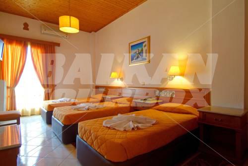 holiday in Acropole Delphi