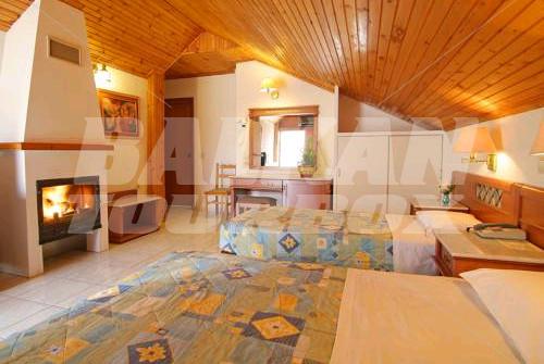 holiday in Acropole Delphi