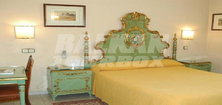holiday in Meson Castilla