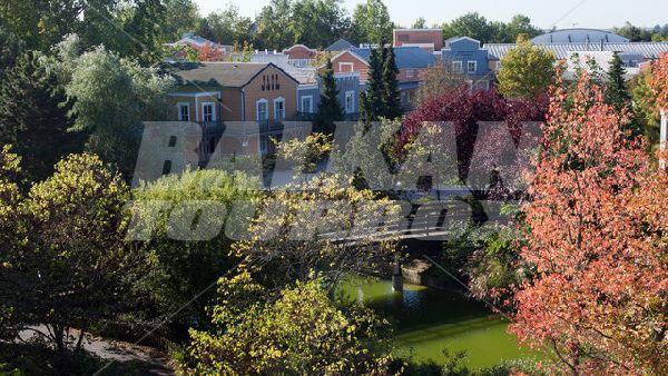 почивка в Disney's Hotel Cheyenne