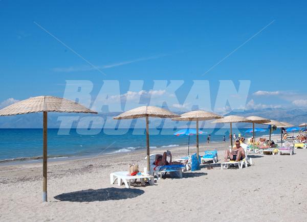 почивка в Almyros Beach Resort