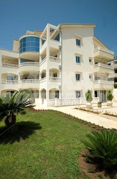 holiday in Villa V Lux