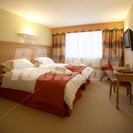 почивка в Winford Manor