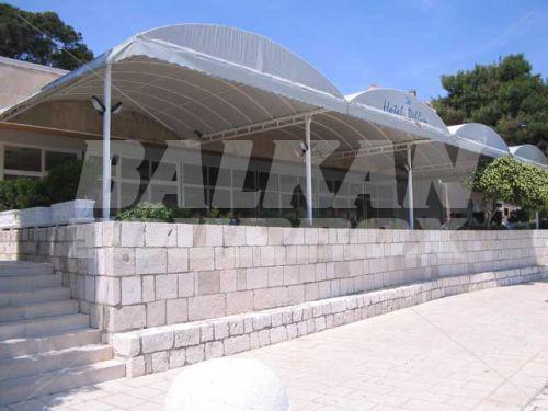 holiday in Delfin