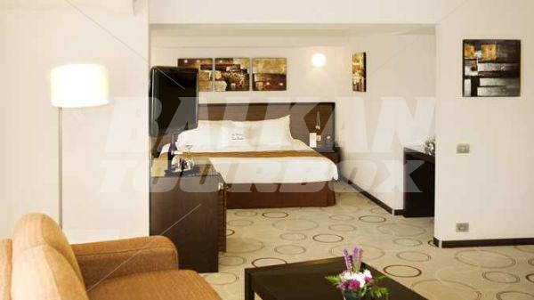 holiday in DoubleTree by Hilton Hotel Bucharest - Unirii Square