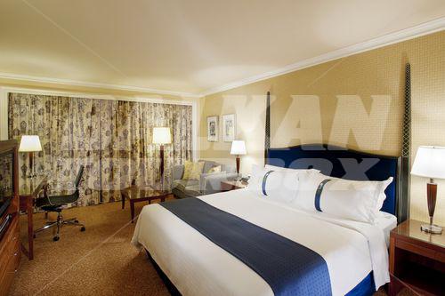 holiday in Holiday Inn Golden Mile