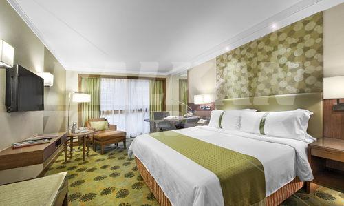 holiday in Holiday Inn Golden Mile