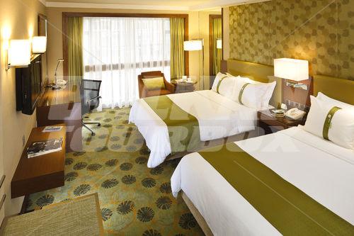 holiday in Holiday Inn Golden Mile