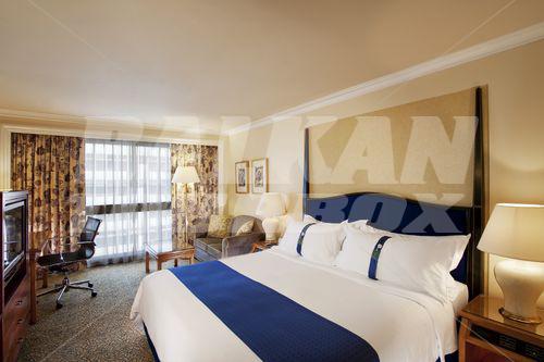 holiday in Holiday Inn Golden Mile
