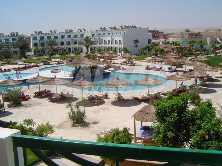holiday in Reemyvera