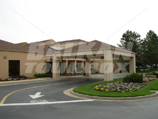 почивка в  Courtyard by Marriott Fairfax Fair Oaks