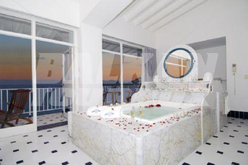 почивка в Elcano Acapulco