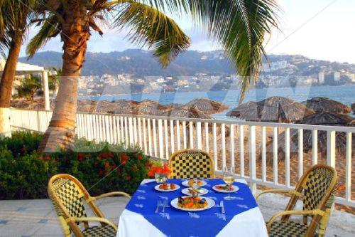почивка в Elcano Acapulco