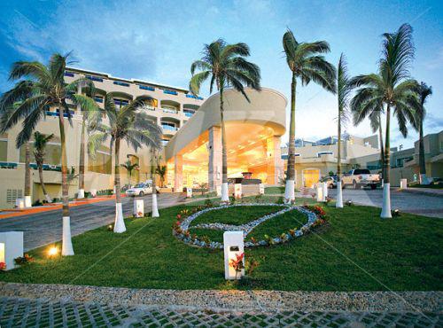 почивка в Gran Caribe Real Resort and Spa