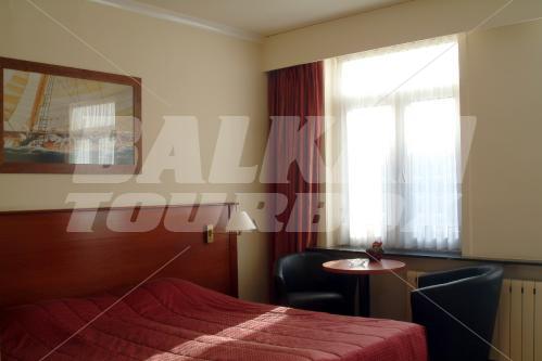 почивка в Best Western Residence Cour St Georges