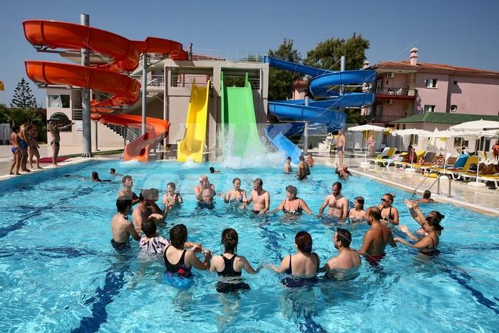 почивка в Hedef Beach Resort and SPA