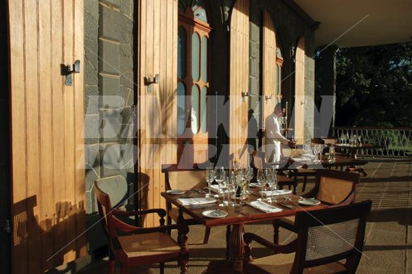holiday in Le Telfair Golf and SPA